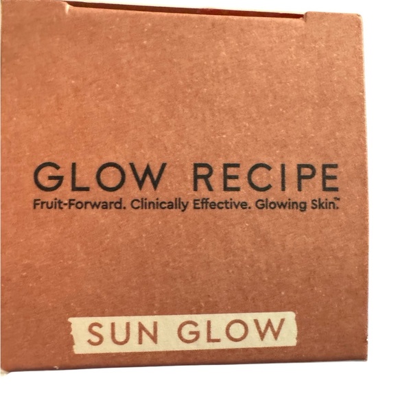 Glow Recipe Watermelon Glow Niacinamide Hue Drops in Sun Glow - Picture 5 of 6
